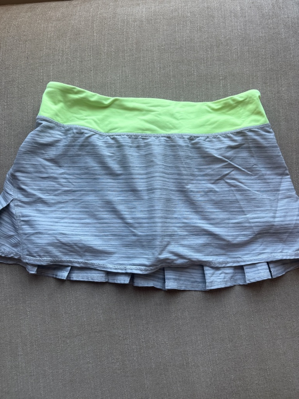 lululemon athletica Light Gray Pace Rival Skirt with Neon Lime Waistband